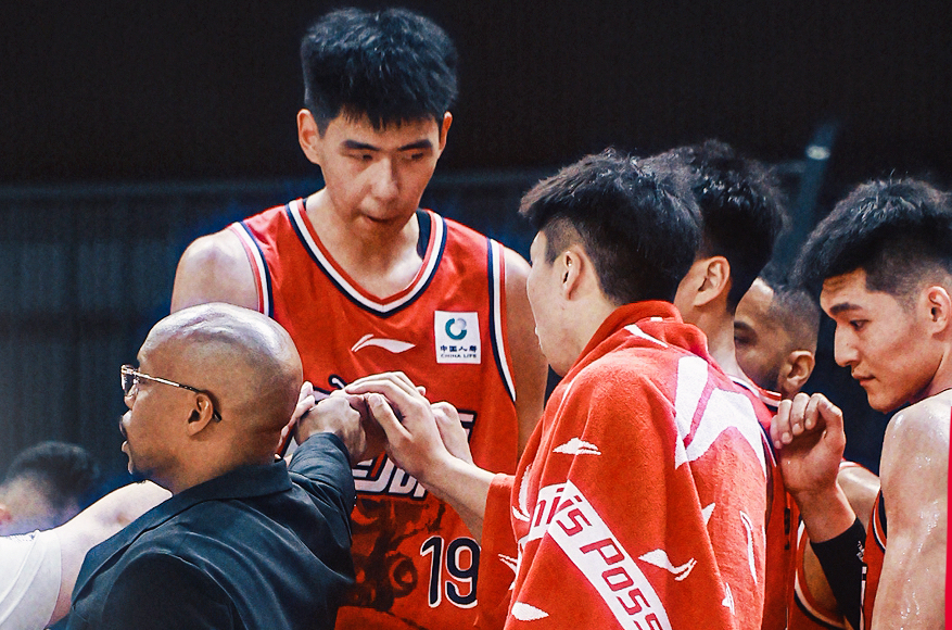 星空体育app下载-郭艾伦连续伤停11场！赖俊豪重伤广州惜败天津 詹姆斯23+18