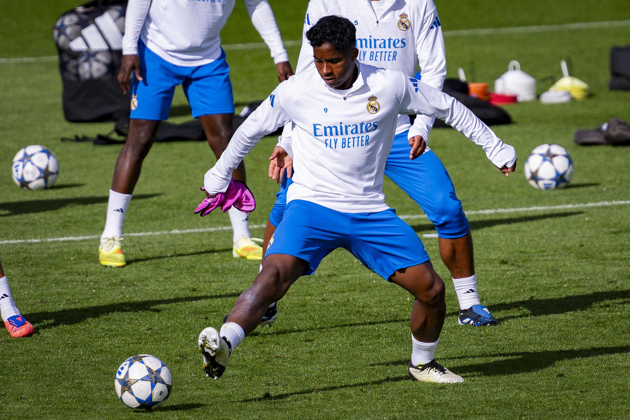 星空体育-布雷斯特：在里昂，有针对恩德里克的计划吗？“不，没什么特别的”